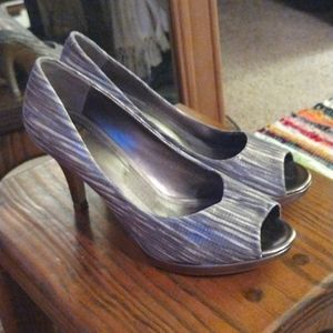 ALEX MARIE OPEN TOE 3” CONE HEELS GRAY TONES Preloved shoes lady's size 8M